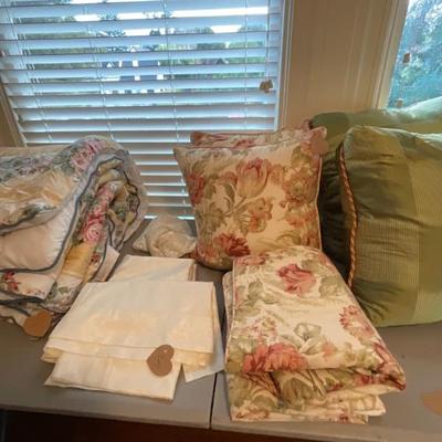 Sale Photo Thumbnail #249