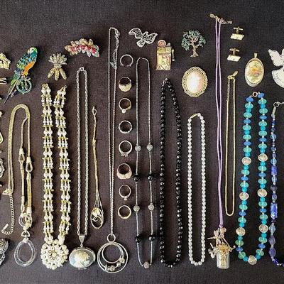 Costume Jewelry Variety #2 (BR1)