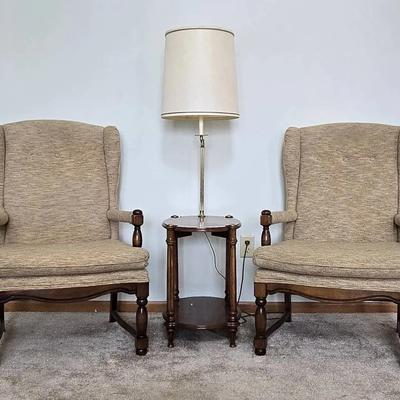 Side Table, Lamp & Chairs (LR)