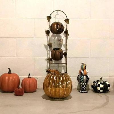 Halloween (feat. Mackenzie Childs) (B)