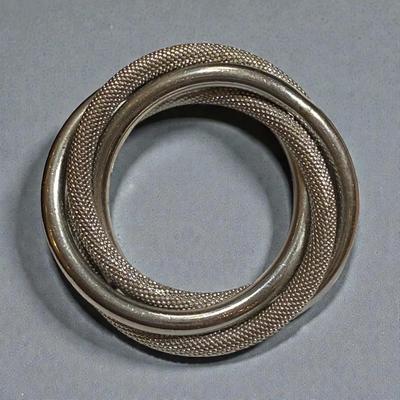 Kramer of new york o” brooch