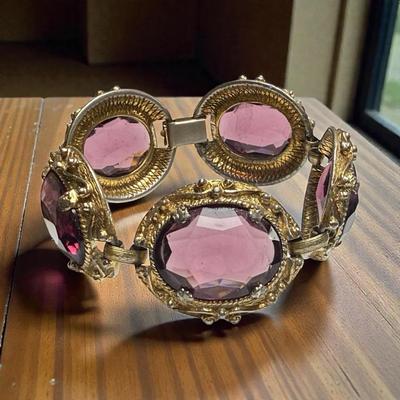 Purple rhinestone link bracelet