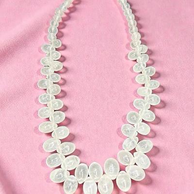 Quartz bib style necklace