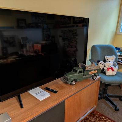 Sale Photo Thumbnail #11