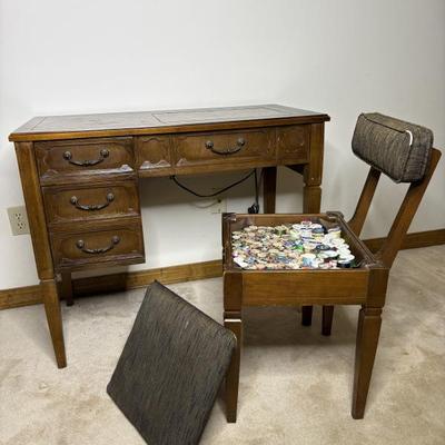 Singer Sewing Table With Working Singer Sewing Machine