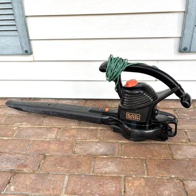 Black and Decker Electric Leaf Blower 