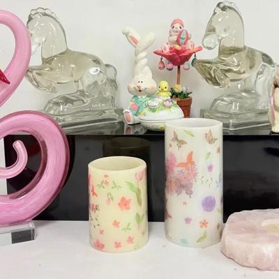 Pink Flamingo and Glass Horse Decor Set