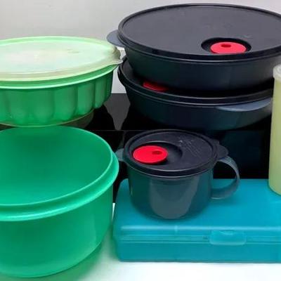 Tupperware Variety Set
