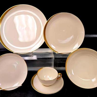 "Pickard" Jubilee Porcelain Dinnerware #3