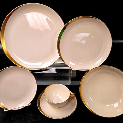 "Pickard" Jubilee China Dinnerware #8