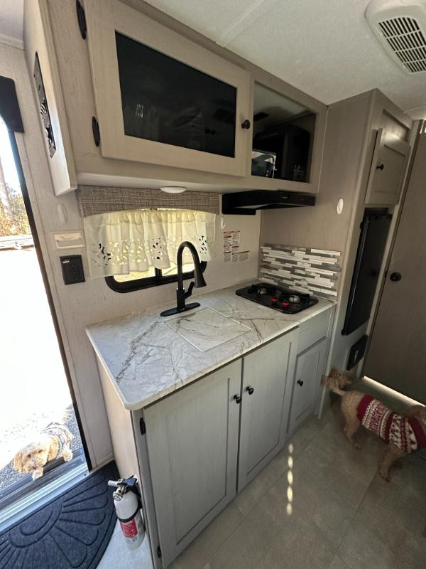 Sale Photo Thumbnail #6