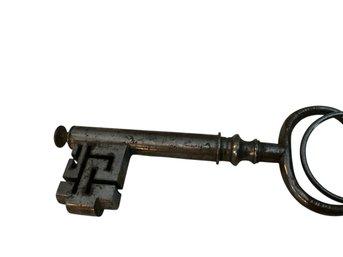 Sale Photo Thumbnail #15