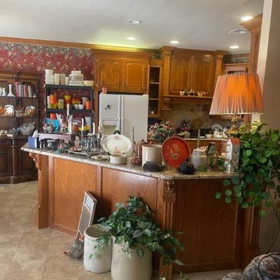 Sale Photo Thumbnail #3