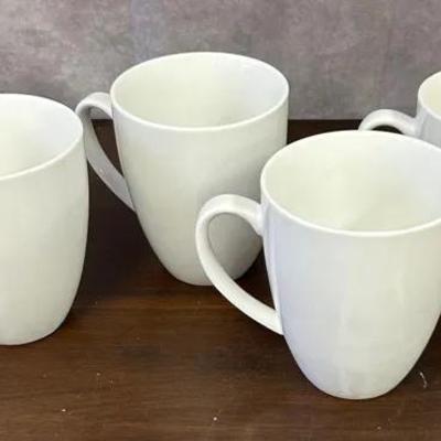 Maxwell Williams ‘White Basics’ Porcelain 4-Count Coffee Mugs
