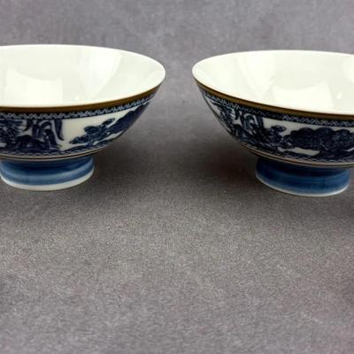 Japanese Vintage Blue & White Landscape Porcelain Bowls & Chopstick Rests