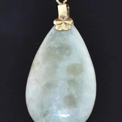 Chinese Vintage Jadeite Pendant