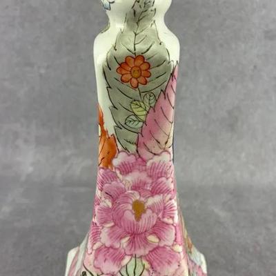 Chinese Famille Rose Tobacco Leaf Porcelain Candlestick