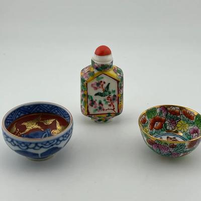 Chinese Snuff Bottle & Sauce Bowls