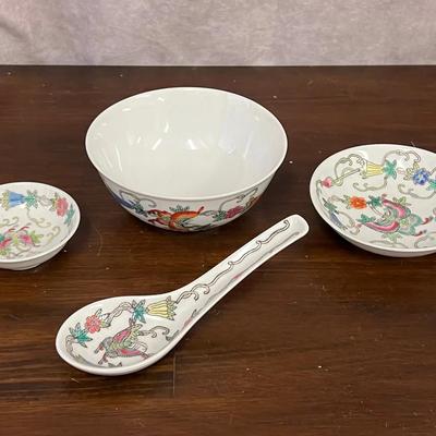 Chinese Porcelain Dishes And Spoon