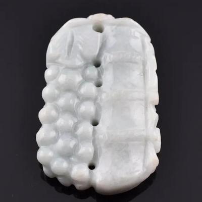Chinese Jadeite Grape Vine Carving