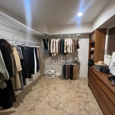 Sale Photo Thumbnail #19