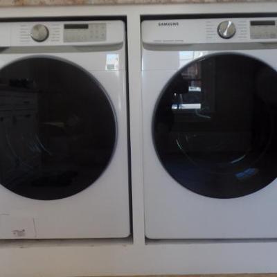 Sale Photo Thumbnail #191