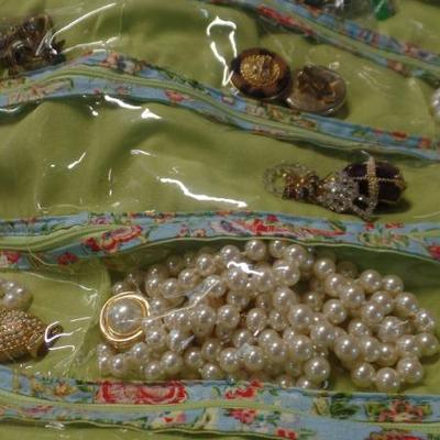 Sale Photo Thumbnail #394