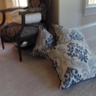 Sale Photo Thumbnail #364