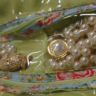 Sale Photo Thumbnail #393