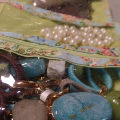 Sale Photo Thumbnail #384