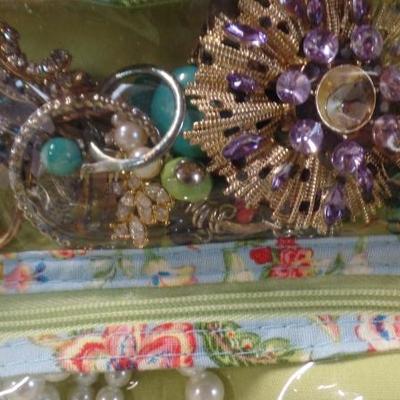 Sale Photo Thumbnail #382