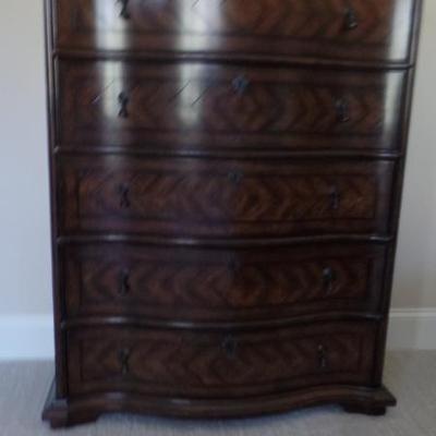 Sale Photo Thumbnail #299