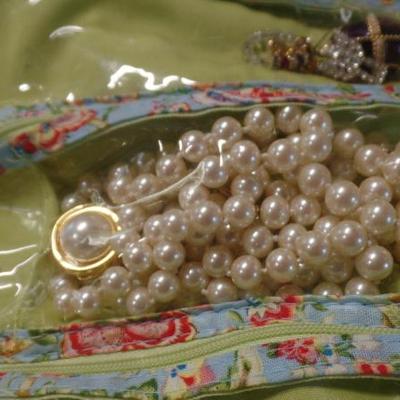 Sale Photo Thumbnail #389