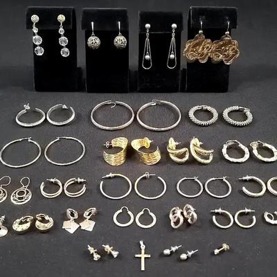 Gold Tone Earrings And Pendant 