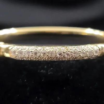 18K Bangle