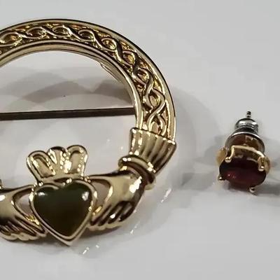 18K Gold Plated Pin With Garnet Earrings 