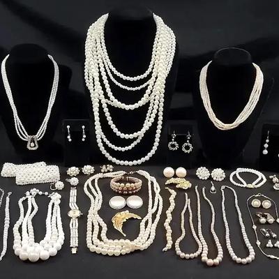 Pearl Themed Jewelry 