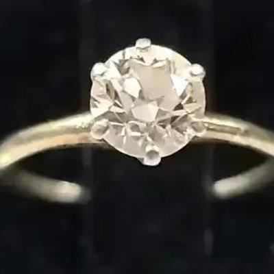 14K Platinum Diamond Ring Size 6 1/2