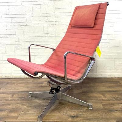 Sale Photo Thumbnail #398