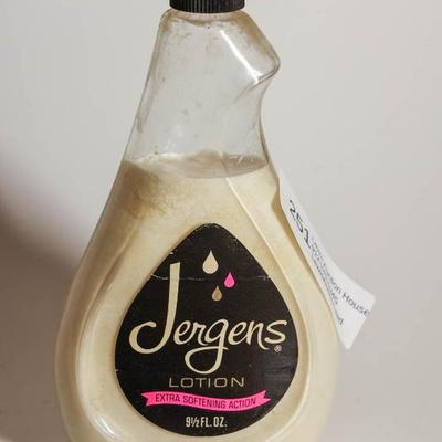 Sale Photo Thumbnail #573