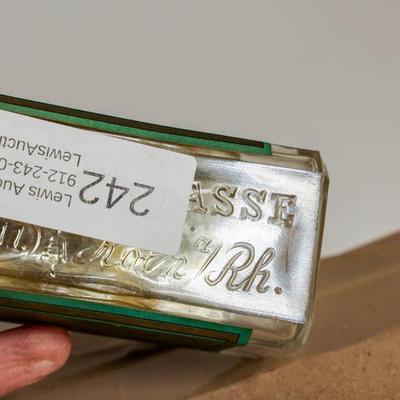 Sale Photo Thumbnail #555