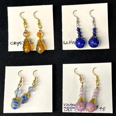 EHE129 - Myrna Lee Chang Crystal, Agate, & Lapis Beaded Earrings 