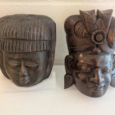 EHE047- lot Of 2 Asian Masks 