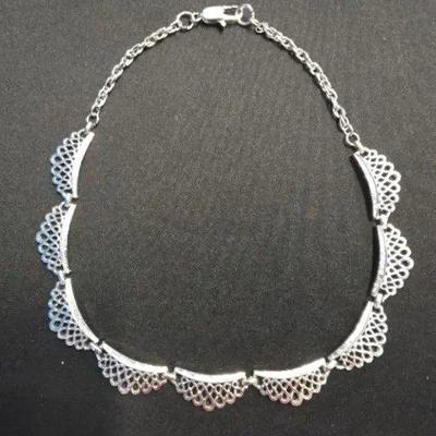 EHE145 - Myrna Lee Chang 18" Silver Toned Choker Necklace 