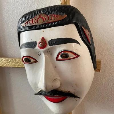 EHE015 - Indonesian Dance Mask of King Dalem Topeng