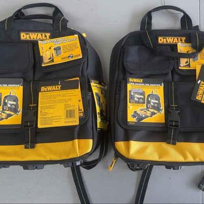 EHE411 DEWALT USB Charging Tool Backpack – Model DGC530