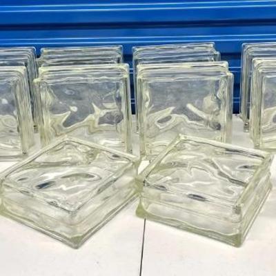 EHE179 12 Beautiful Glass Bricks For Renovation Or Decor