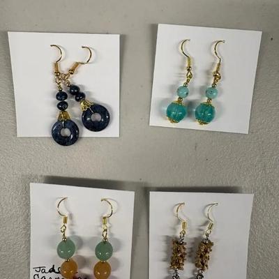 EHE250 Myrna Lee Chang Jade, Crystal, Agate, And Dolphin Earrings