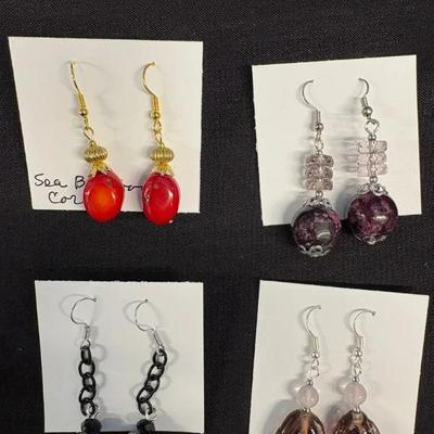 EHE172 Myrna Lee Chang Glass Blown Fish, Crystal Agate, And Sea Bamboo Coral Earrings 