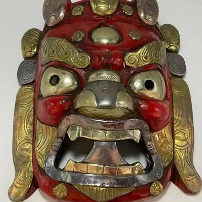 EHE026 - Makahala Wall Hanging Mask 
